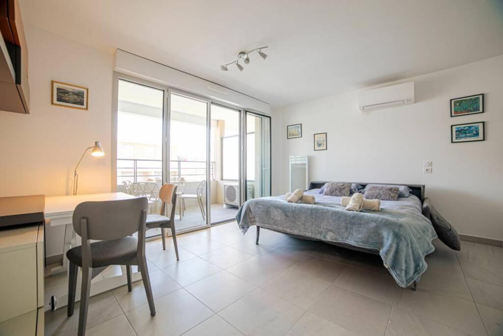 Marina Bay Apartment Antibes Exterior photo